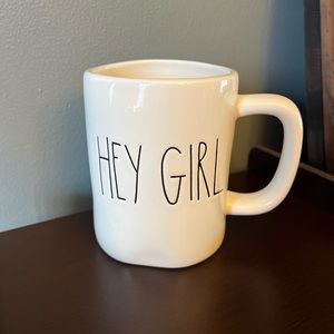 Rae Dunn Artisan Collection Coffee Tea Mug “Hey Girl”